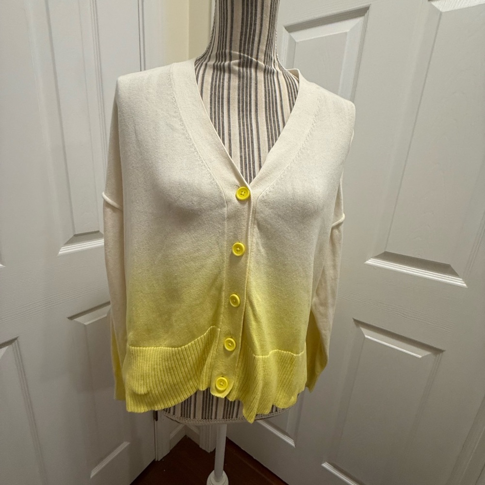 Candace Cameron Bure  Yellow Ombre Cardigan NWOT